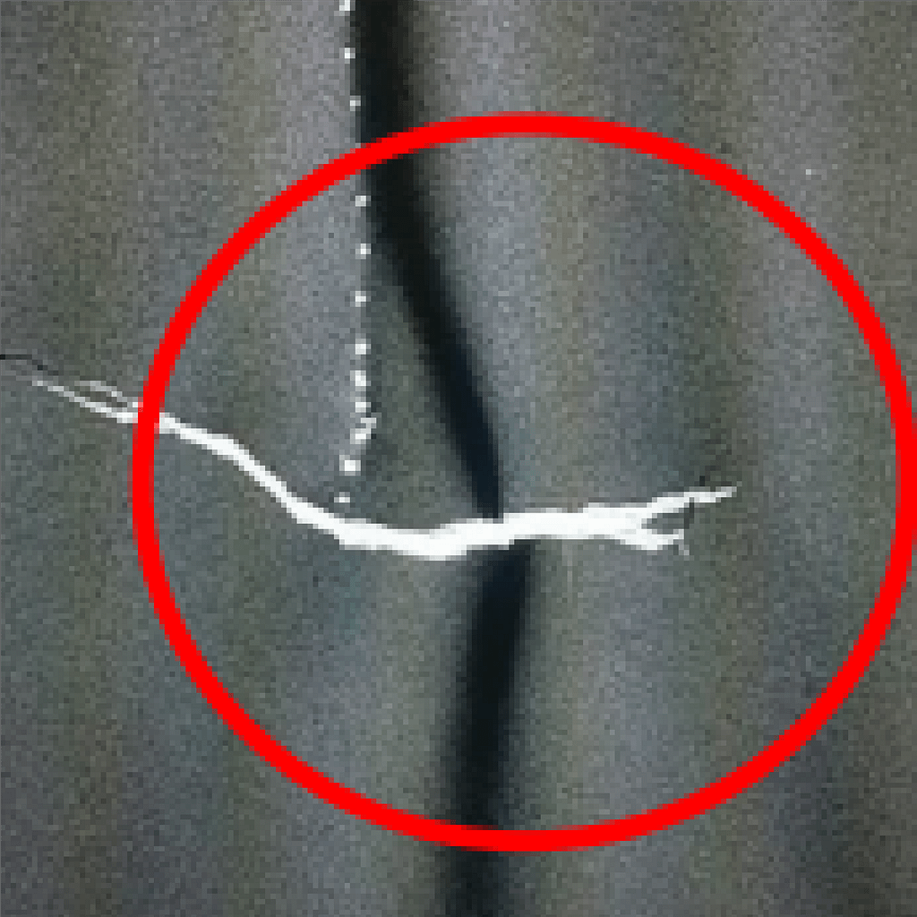 X-Ray Apron Cracks