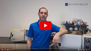 Dans ce vidéo, nos techniciens vous expliquent les différences entre l’eau distillée et l’eau minérale. Vous comprendrez donc l’importance d’utiliser de l’eau distillée dans les appareils dentaires et les autoclaves.
