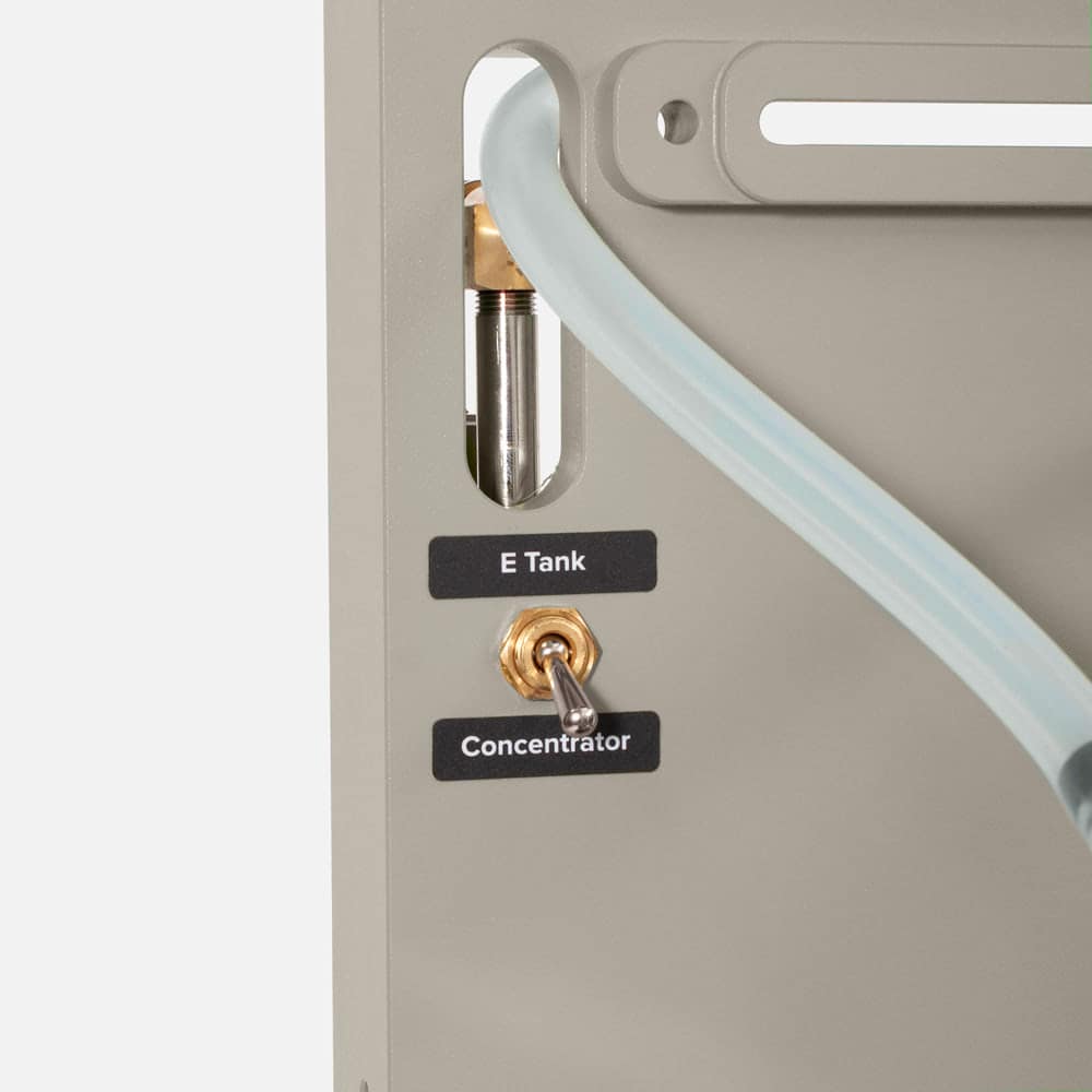 Moduflex Access2 Veterinary Anesthesia Machine with integrated concentrator Switch