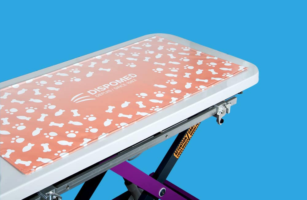 New Non-Slip Veterinary Exam Table Mat