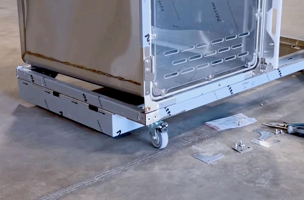 Step 4 - Mobile Base Assembly