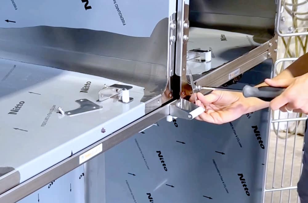 Step 4 - second-row Mobile Base Assembly