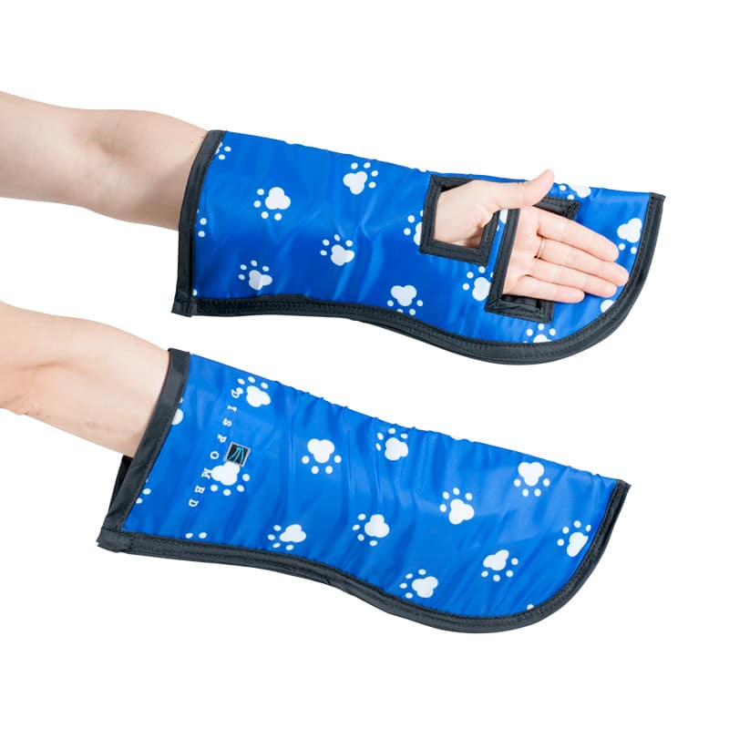 Lead Mittens