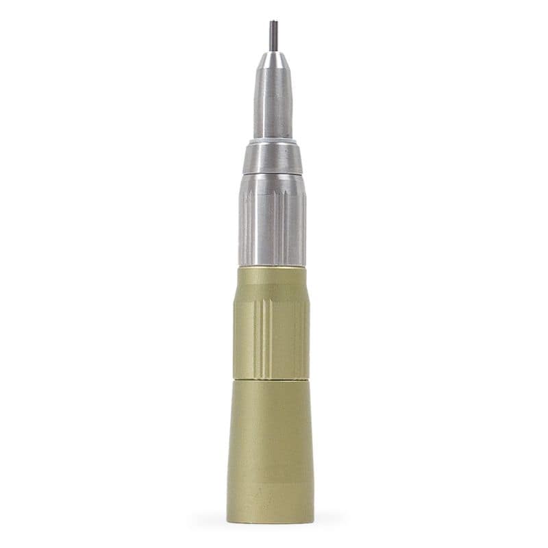 4 : 1 Attachement laboratoire